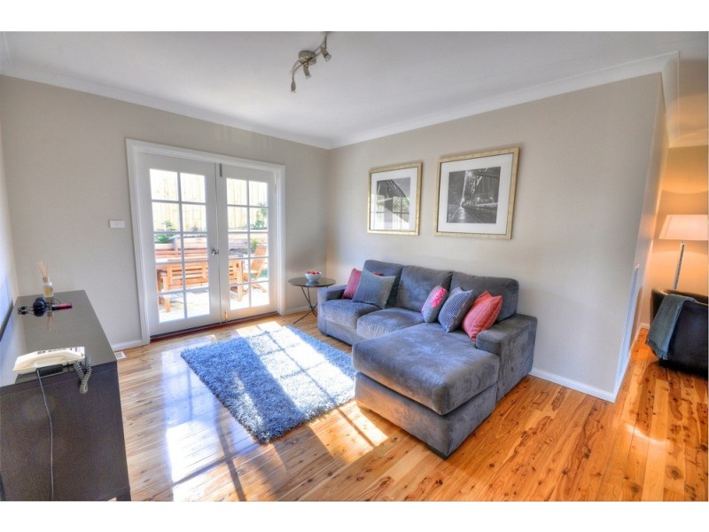 1 Lookout Street, Blackheath NSW 2785