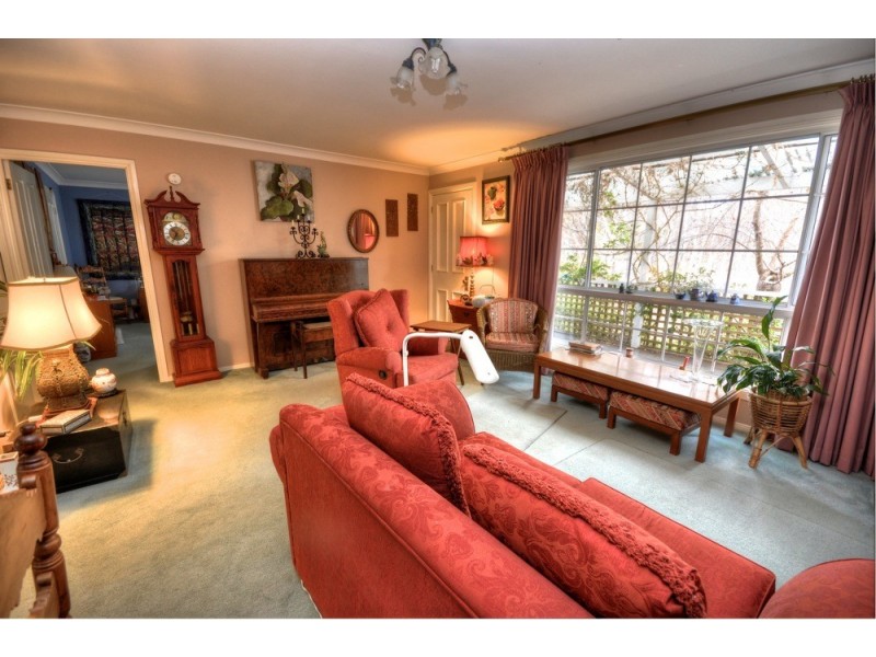 10 Chatsworth Road, Mount Victoria NSW 2786