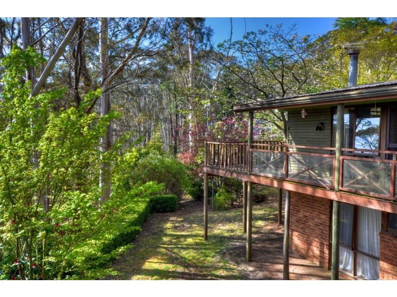 24 Wynnes Rocks Road, Mount Wilson NSW 2786