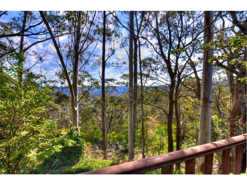 24 Wynnes Rocks Road, Mount Wilson NSW 2786