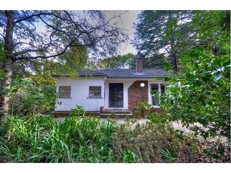 11-15 Barratt Street, Blackheath NSW 2785