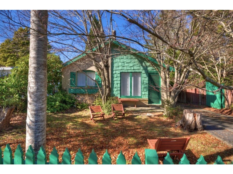 145 Hat Hill Road, Blackheath NSW 2785