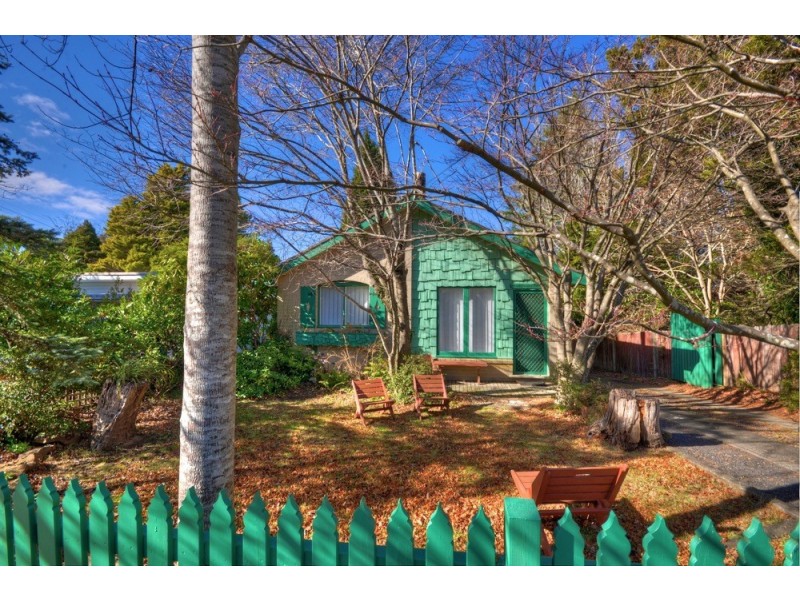 145 Hat Hill Road, Blackheath NSW 2785