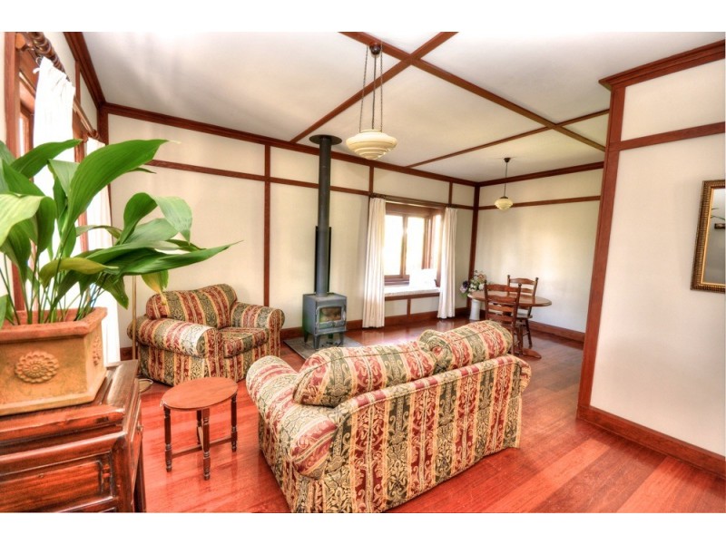 41 Inconstant Street, Blackheath NSW 2785