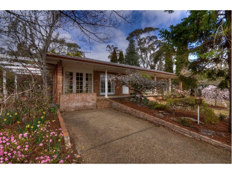 79-81 Brightlands Avenue, Blackheath NSW 2785