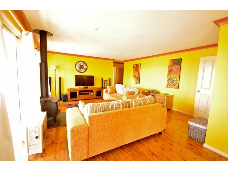 37-39 St Georges Parade, Mount Victoria NSW 2786