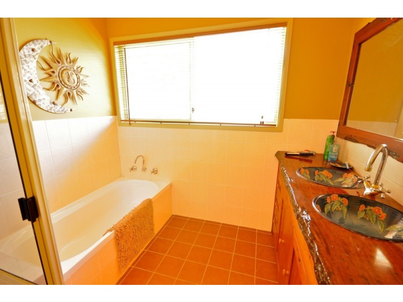 37-39 St Georges Parade, Mount Victoria NSW 2786