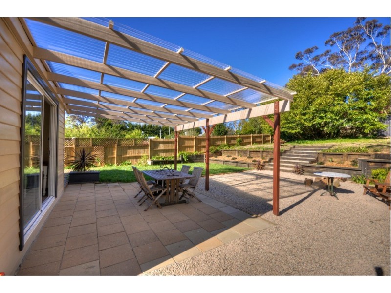 25 Lookout Street, Blackheath NSW 2785