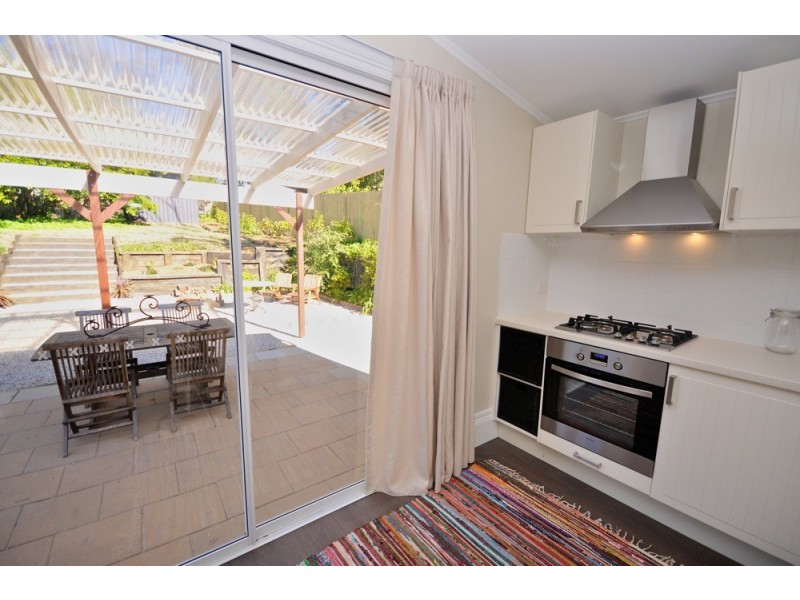 25 Lookout Street, Blackheath NSW 2785