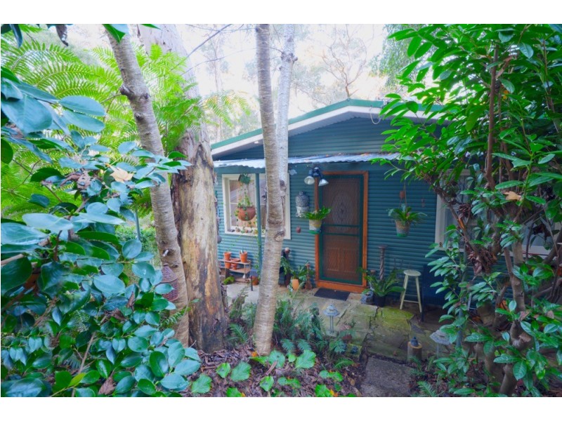 2 Dell Street, Blackheath NSW 2785