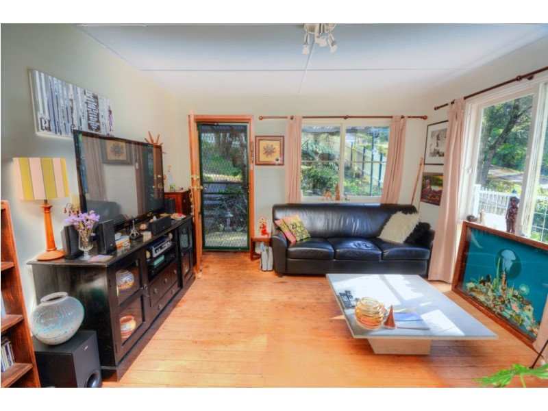 2 Dell Street, Blackheath NSW 2785