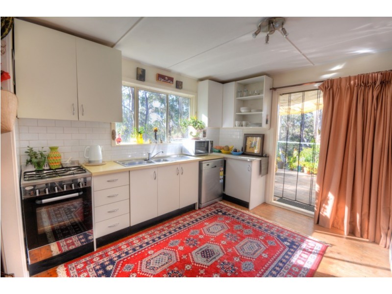 2 Dell Street, Blackheath NSW 2785