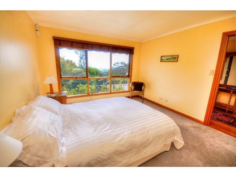 223 Connaught Road, Blackheath NSW 2785