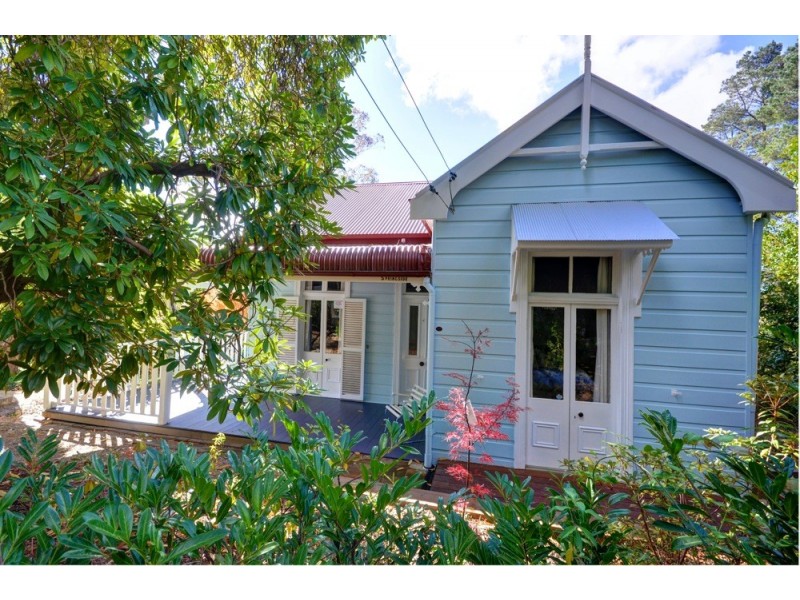 27 Inconstant Street, Blackheath NSW 2785