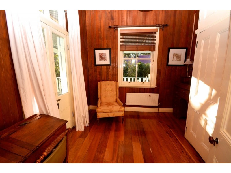 27 Inconstant Street, Blackheath NSW 2785