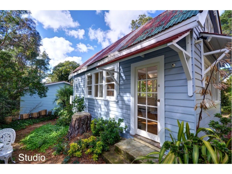 27 Inconstant Street, Blackheath NSW 2785