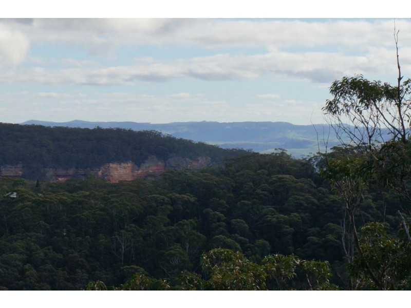84 Station Street, Blackheath NSW 2785