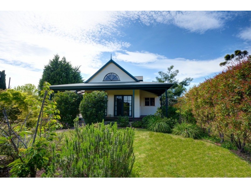 39 Selsdon Street, Mount Victoria NSW 2786