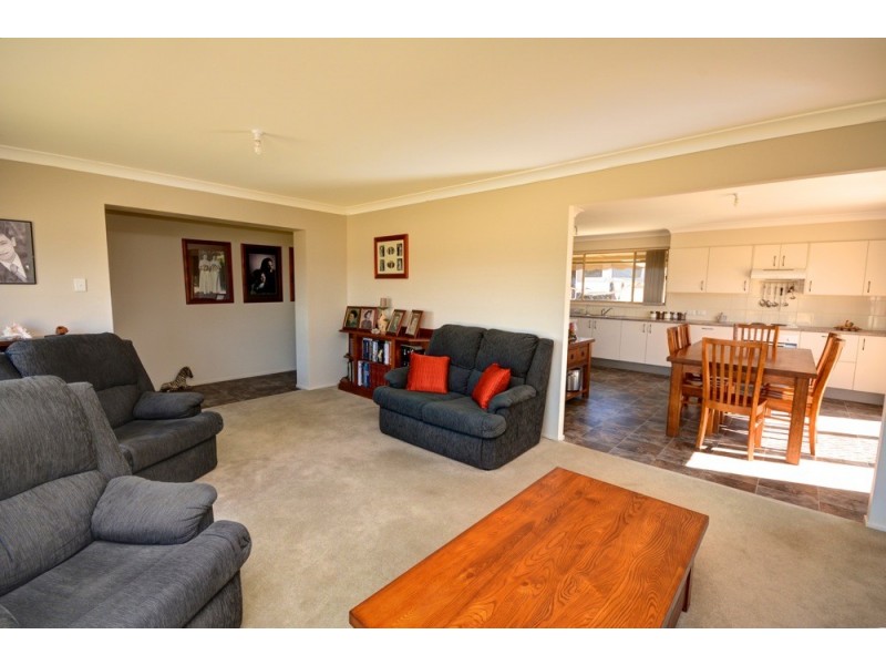 5 River Lett Close, Hartley NSW 2790