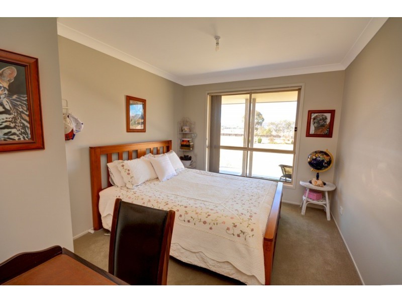 5 River Lett Close, Hartley NSW 2790
