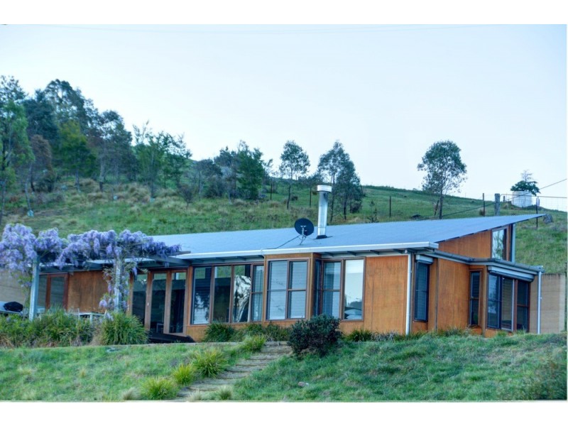 “Nes Kanimbla” Timperi Drive, Little Hartley NSW 2790