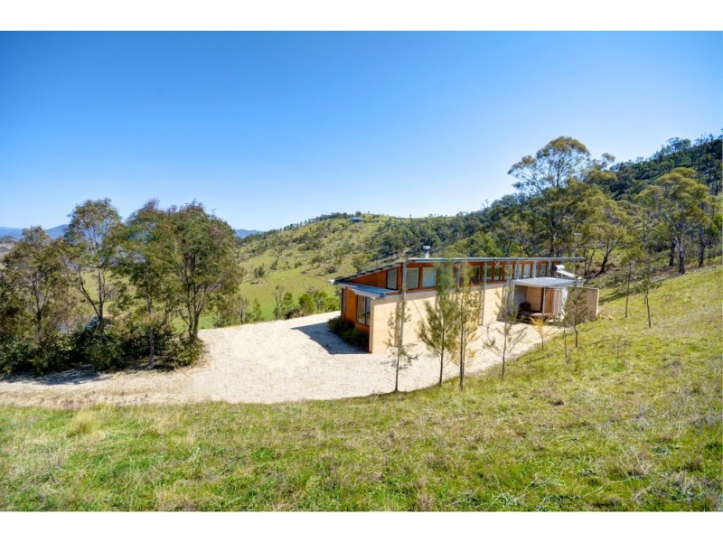 “Nes Kanimbla” Timperi Drive, Little Hartley NSW 2790