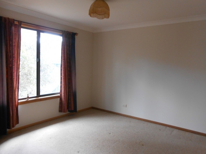 33 Godson Avenue, Blackheath NSW 2785