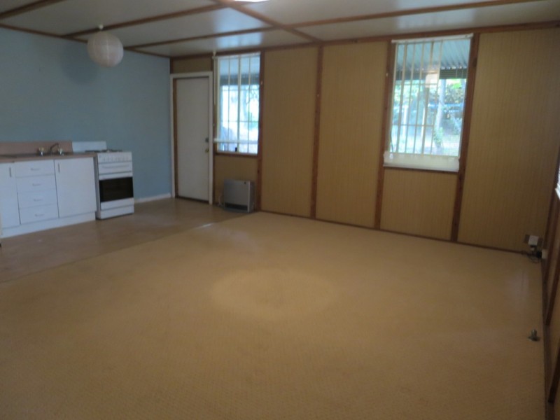 2/181 GOVETTS LEAP ROAD, Blackheath NSW 2785