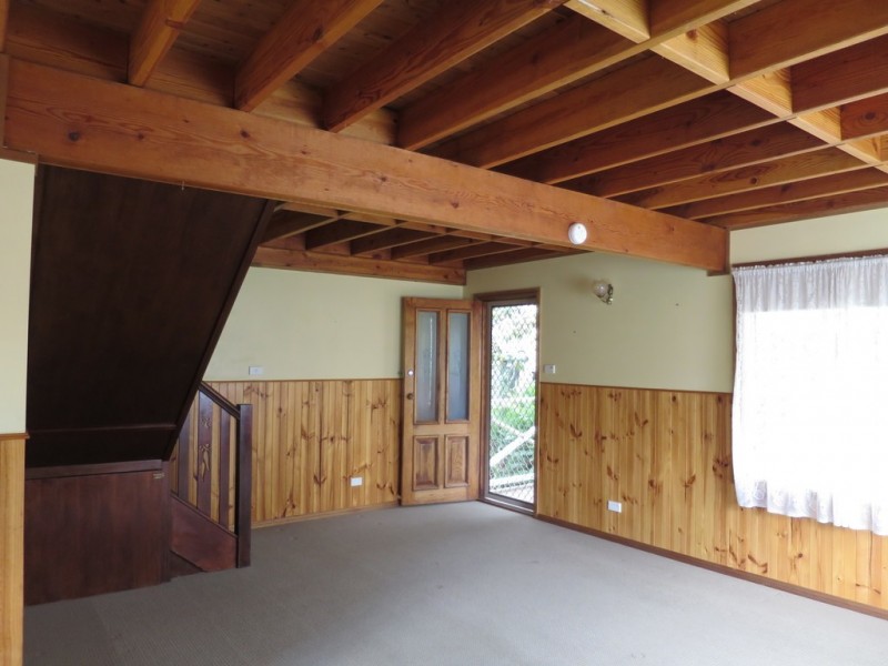 210 Connaught Rd, Blackheath NSW 2785