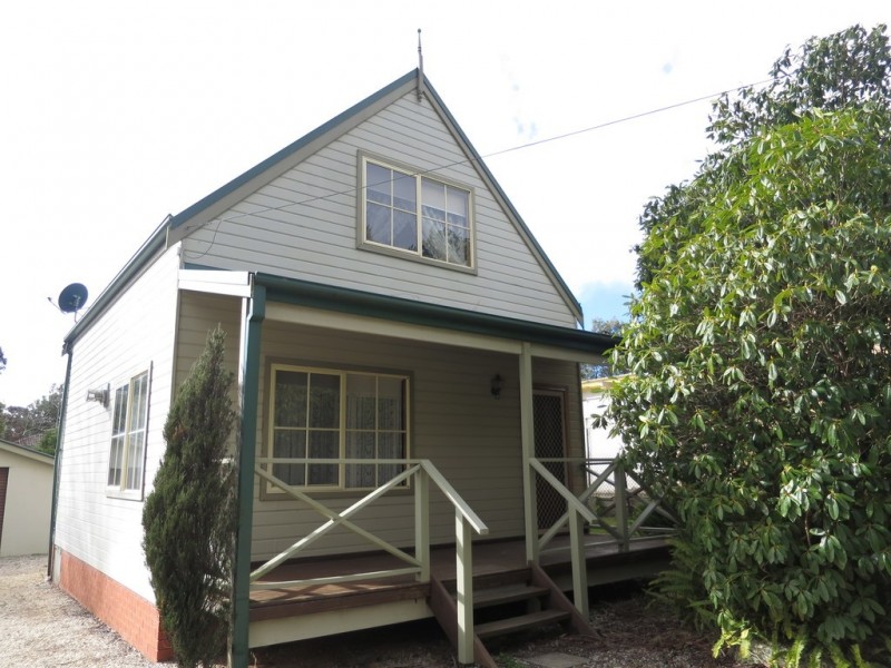 210 Connaught Rd, Blackheath NSW 2785