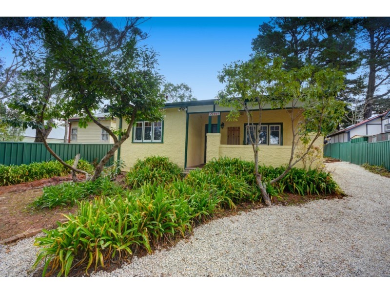 11 Arcadia Street, Blackheath NSW 2785
