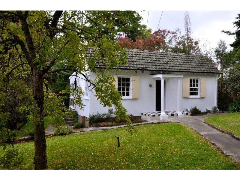 23 Hat Hill Road, Blackheath NSW 2785