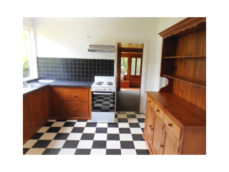 8-10 RICHMOND AVENUE, Medlow Bath NSW 2780