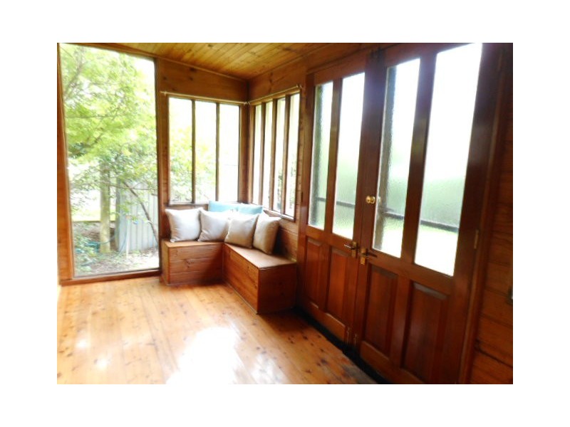 8-10 RICHMOND AVENUE, Medlow Bath NSW 2780