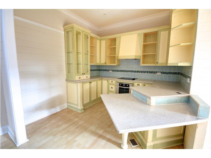 13 CHELMSFORD AVE, Blackheath NSW 2785