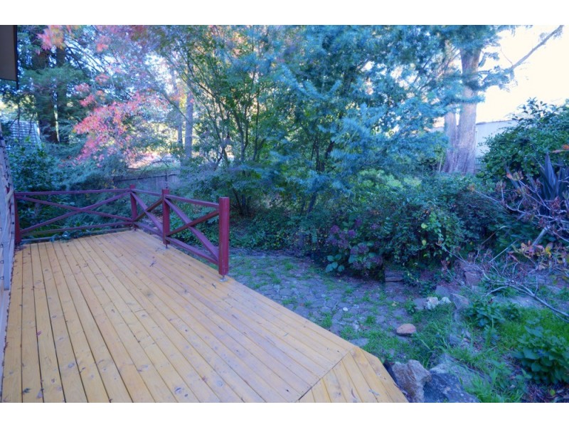13 CHELMSFORD AVE, Blackheath NSW 2785