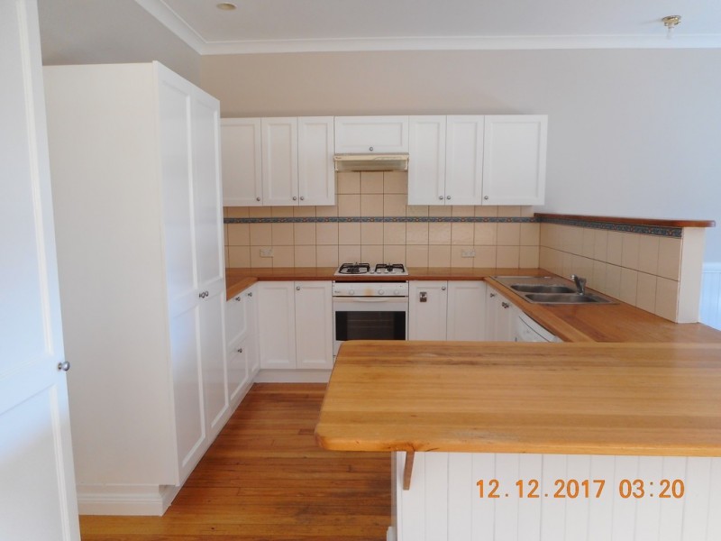 19 GORDON AVE, Blackheath NSW 2785