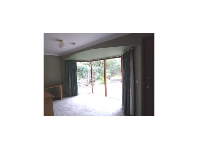 19 GORDON AVE, Blackheath NSW 2785