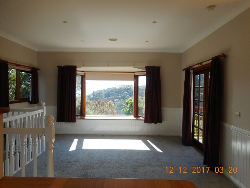 19 GORDON AVE, Blackheath NSW 2785