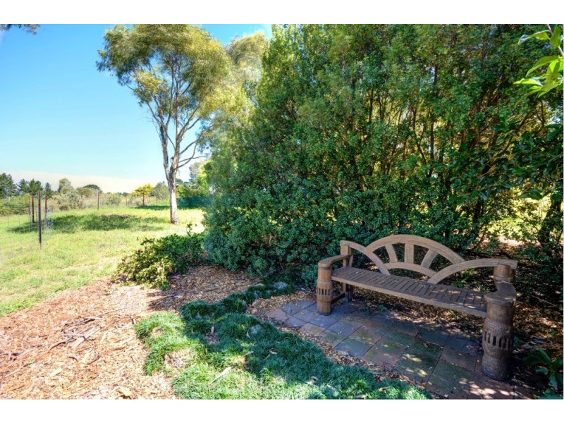 831 Jenolan Caves Road, Hampton NSW 2790