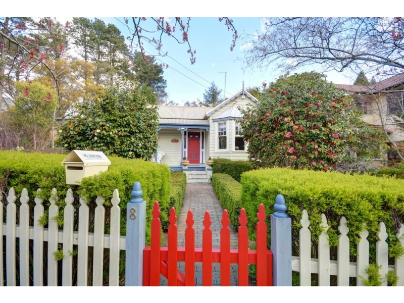 8 Wombat Street, Blackheath NSW 2785