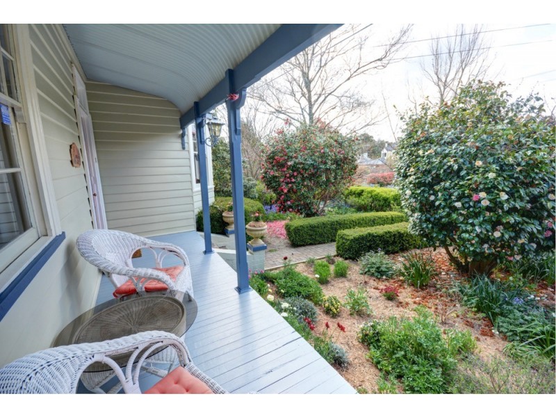 8 Wombat Street, Blackheath NSW 2785