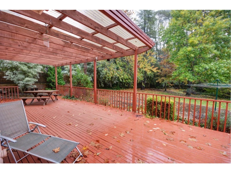 11 FOREST PARK RD, Blackheath NSW 2785