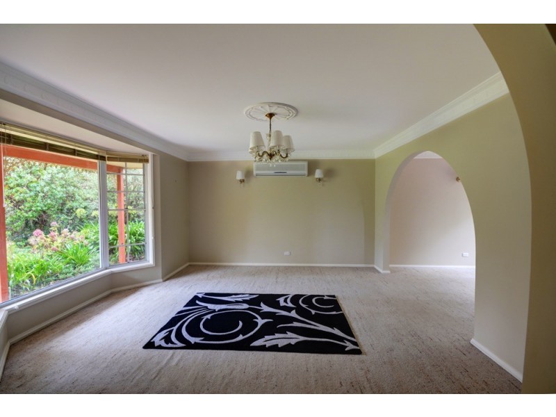 11 FOREST PARK RD, Blackheath NSW 2785