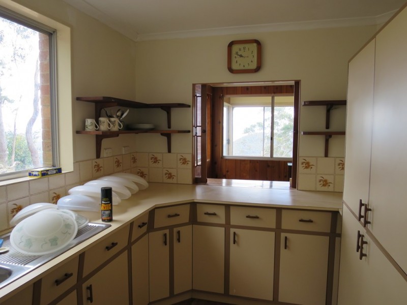 24 BEAUFORT AVE, Mount Victoria NSW 2786