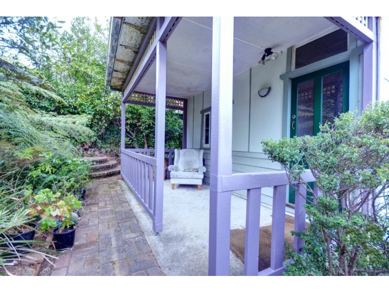 30 Eveleigh Avenue, Blackheath NSW 2785