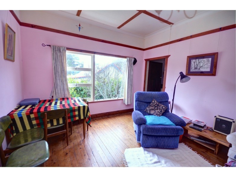 30 Eveleigh Avenue, Blackheath NSW 2785