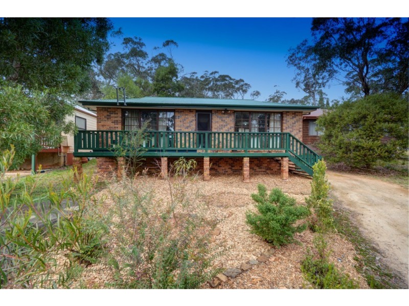 35 Godson Avenue, Blackheath NSW 2785