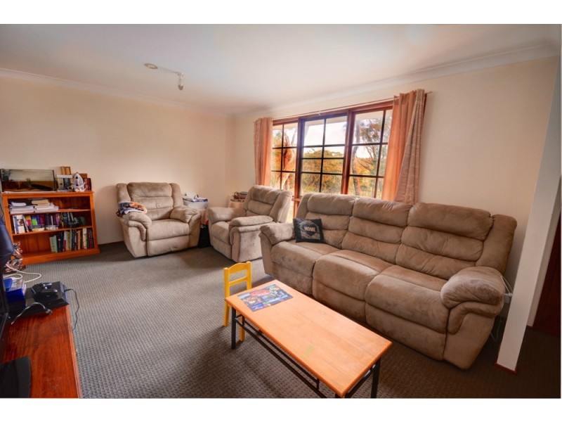 35 Godson Avenue, Blackheath NSW 2785