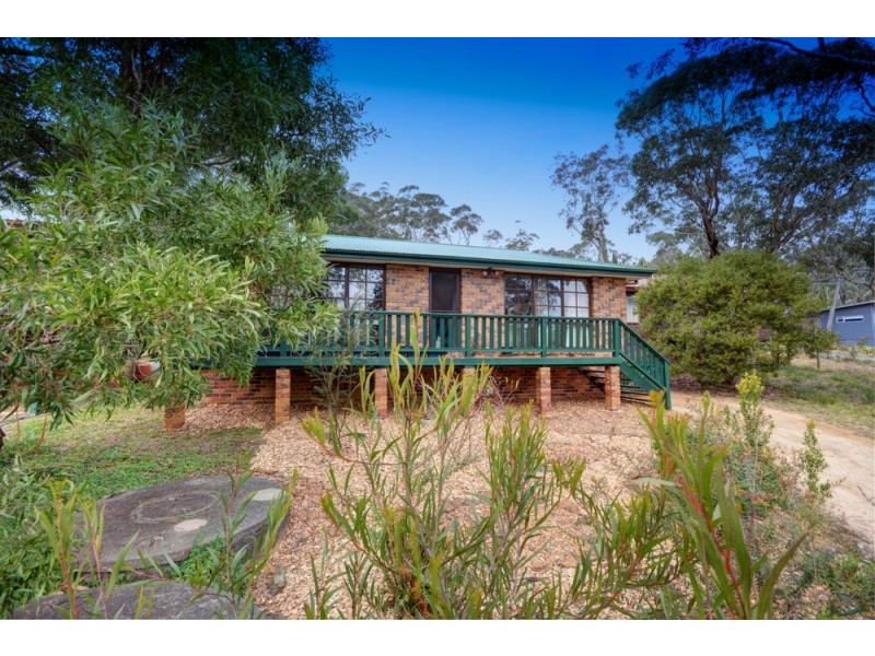 35 Godson Avenue, Blackheath NSW 2785